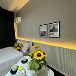 Studio A 300 Metros Da Praia Av P J 335A Ap817